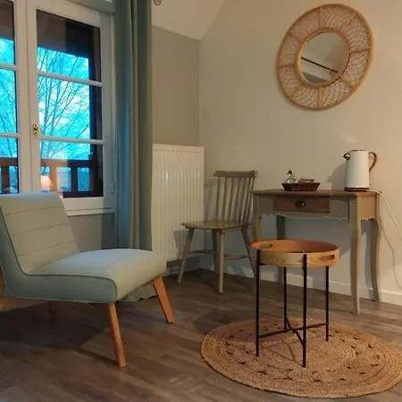 Au Nid Douillet De La Ferme Chauvet Chantenay-Villedieu