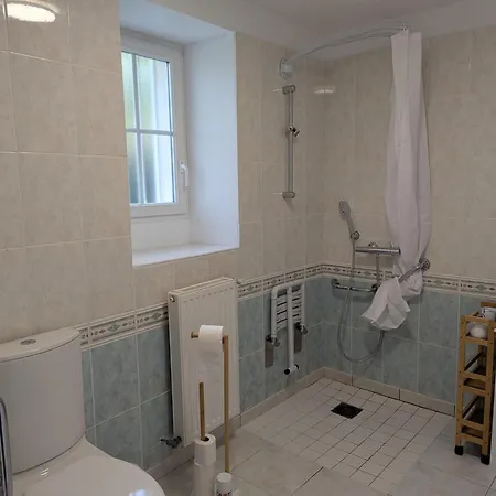 Au Nid Douillet De La Ferme Chauvet