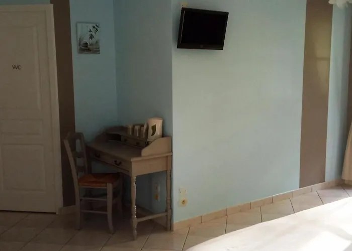 Au Nid Douillet De La Ferme Chauvet بيت ضيافة 3*